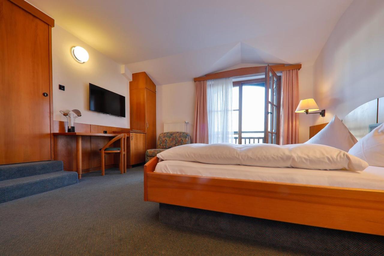 Hotel Edlingerwirt - Sauna & Golfsimulator Inklusive 斯皮特安德劳 外观 照片
