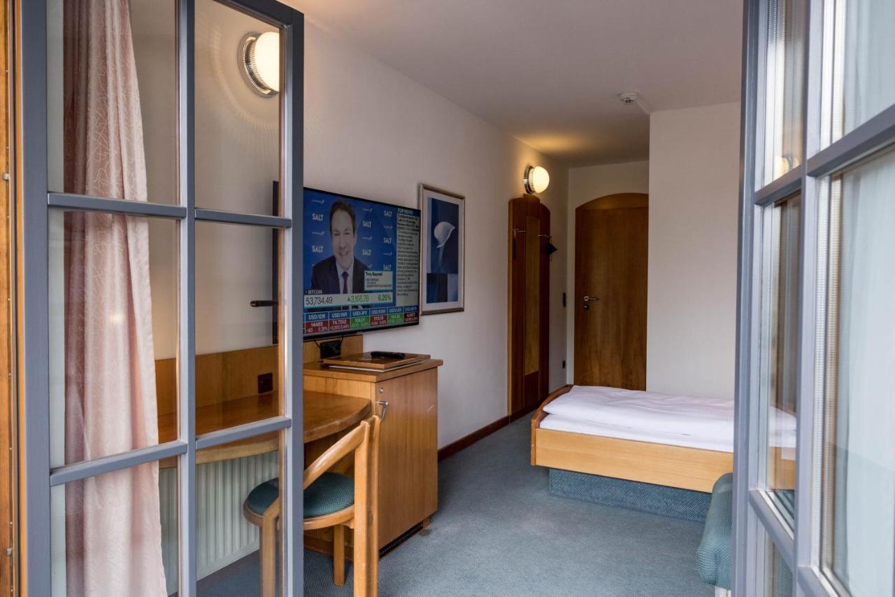 Hotel Edlingerwirt - Sauna & Golfsimulator Inklusive 斯皮特安德劳 外观 照片